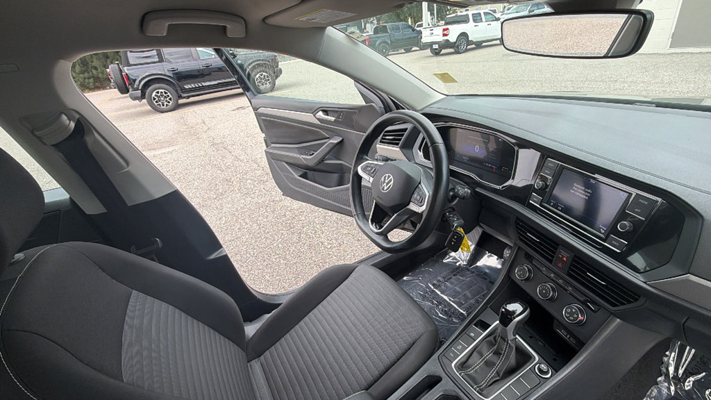 Used 2024 Volkswagen Jetta S FWD image 29
