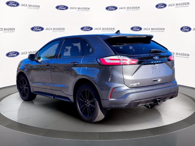 Certified 2023 Ford Edge ST-Line w/ Class II Trailer Tow Package AWD/4WD image 3
