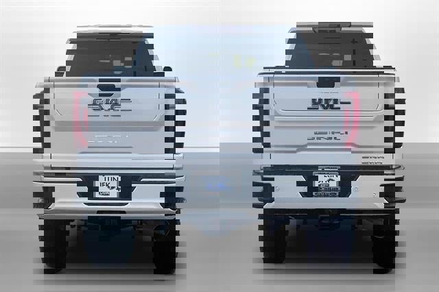 Used 2025 GMC Sierra 2500 Denali Ultimate image 3