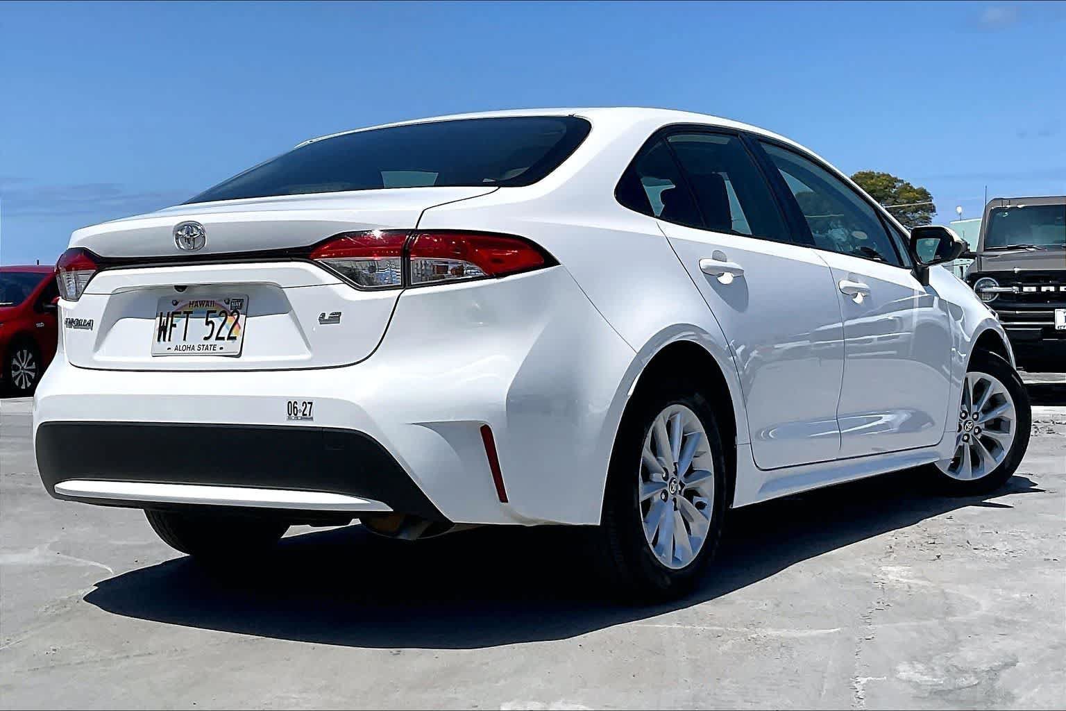 Used 2021 Toyota Corolla LE FWD image 22