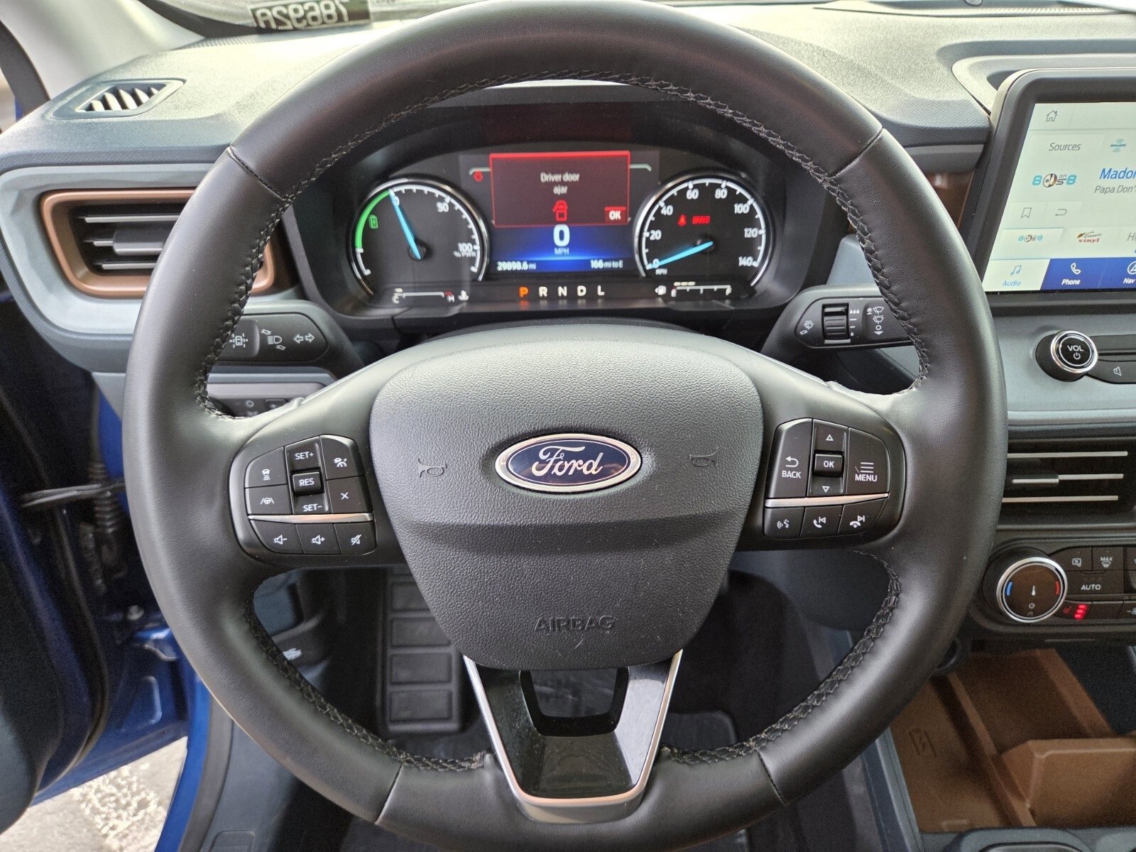 Certified 2024 Ford Maverick Lariat image 18