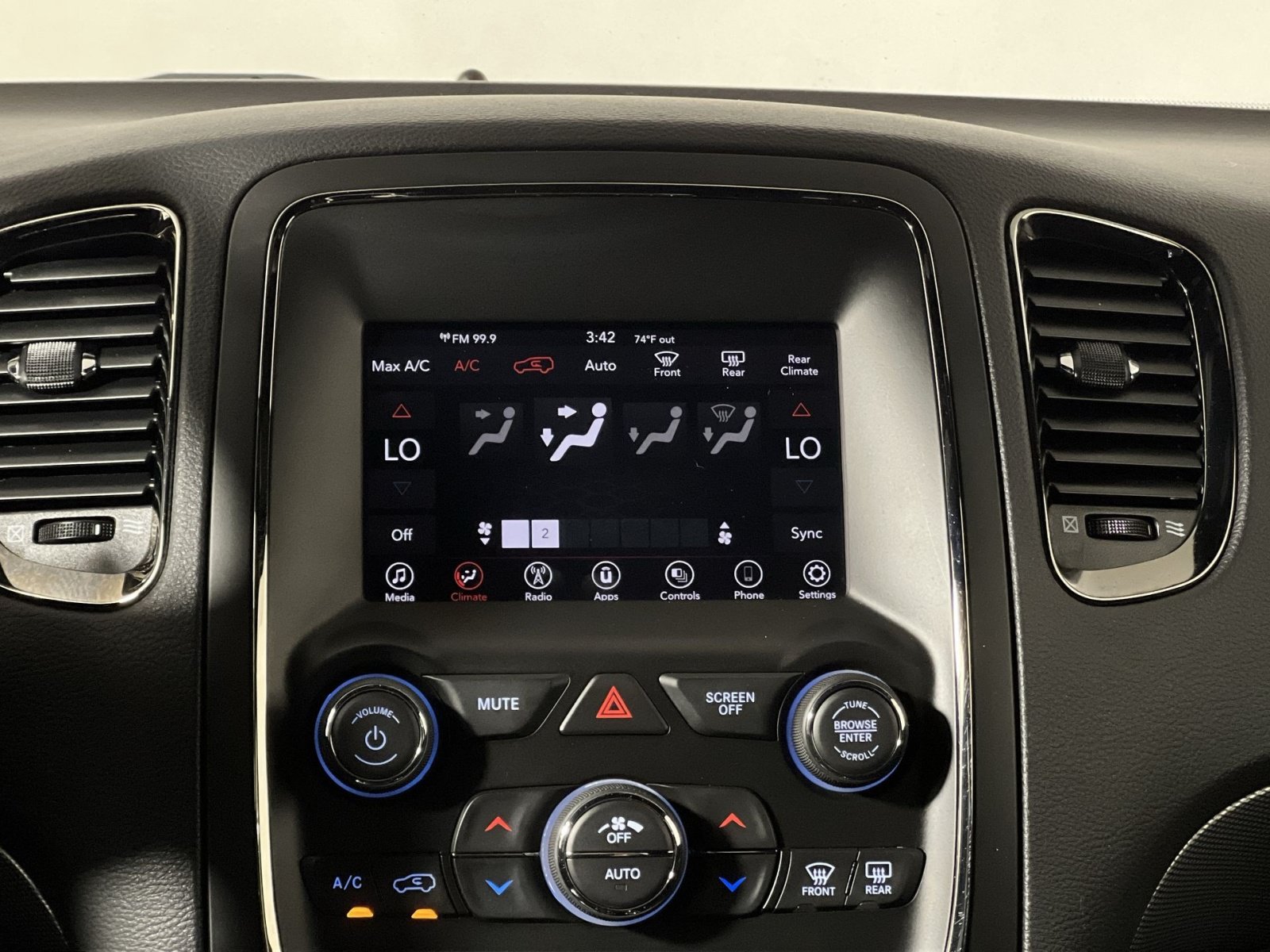 Used 2020 Dodge Durango GT w/ Blacktop Package AWD/4WD image 20
