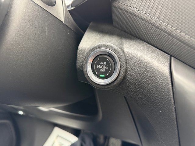 Used 2022 Chevrolet TrailBlazer LT image 31