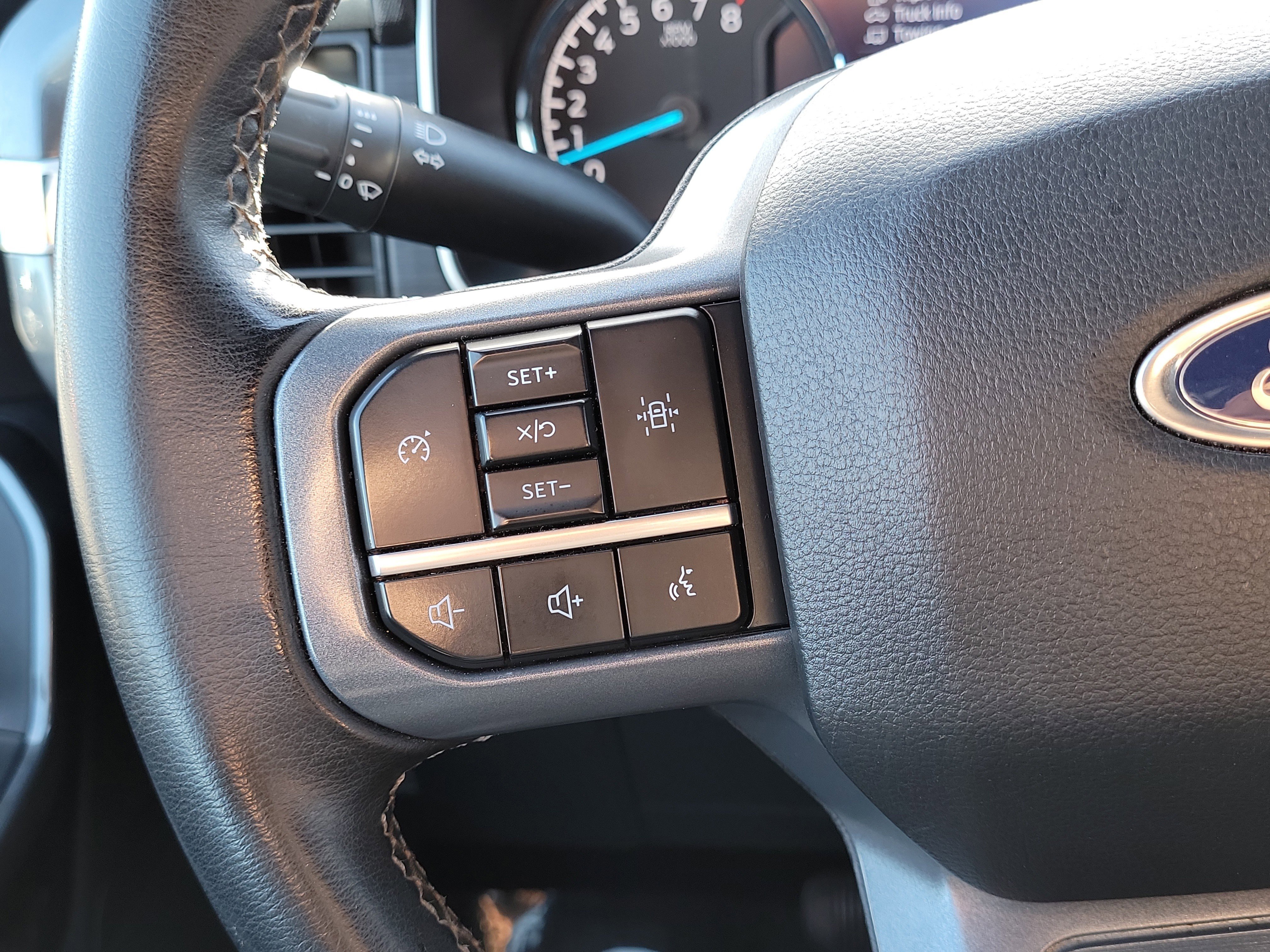 Certified 2023 Ford F150 XLT w/ Equipment Group 302A High image 14