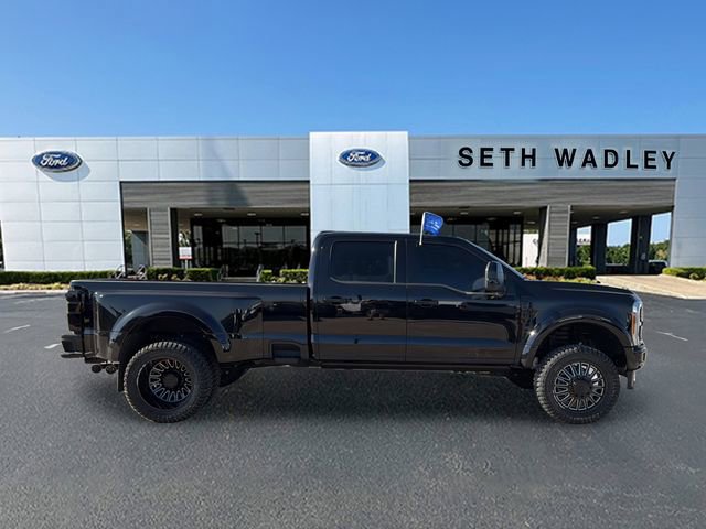 Certified 2023 Ford F450 Platinum w/ FX4 Off-Road Package image 8