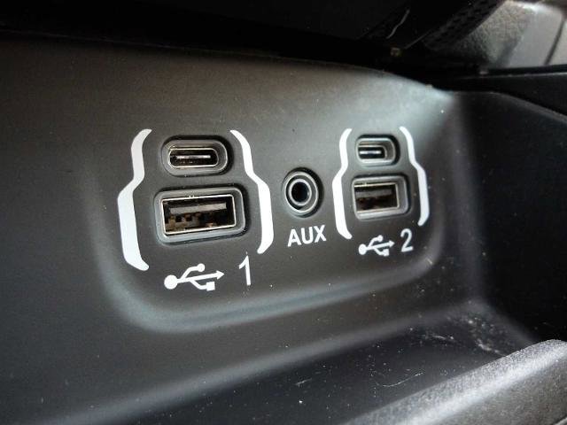 Used 2021 RAM 1500 Limited image 32