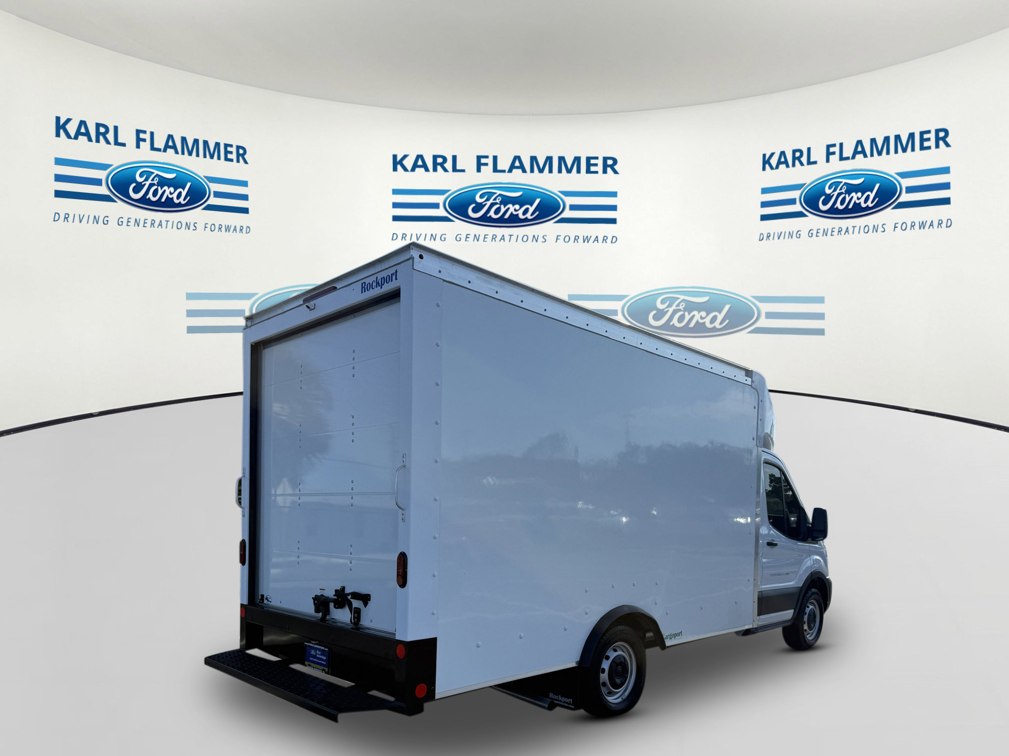 Certified 2024 Ford Transit 350 RWD image 3