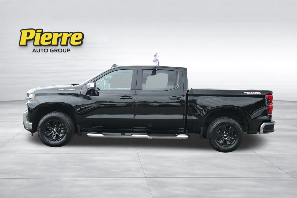 Used 2022 Chevrolet Silverado 1500 LT w/ Fleet Comfort Package AWD/4WD image 4