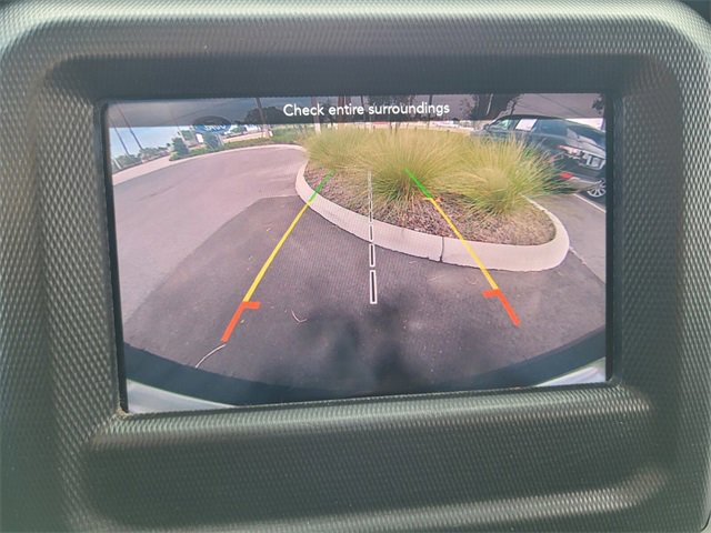 Used 2019 Jeep Wrangler Unlimited Sahara image 26