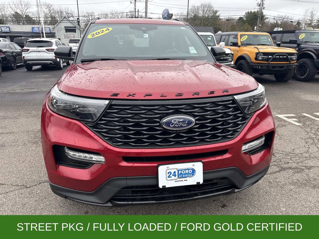 Certified 2024 Ford Explorer ST-Line w/ Class IV Trailer Tow Package image 11