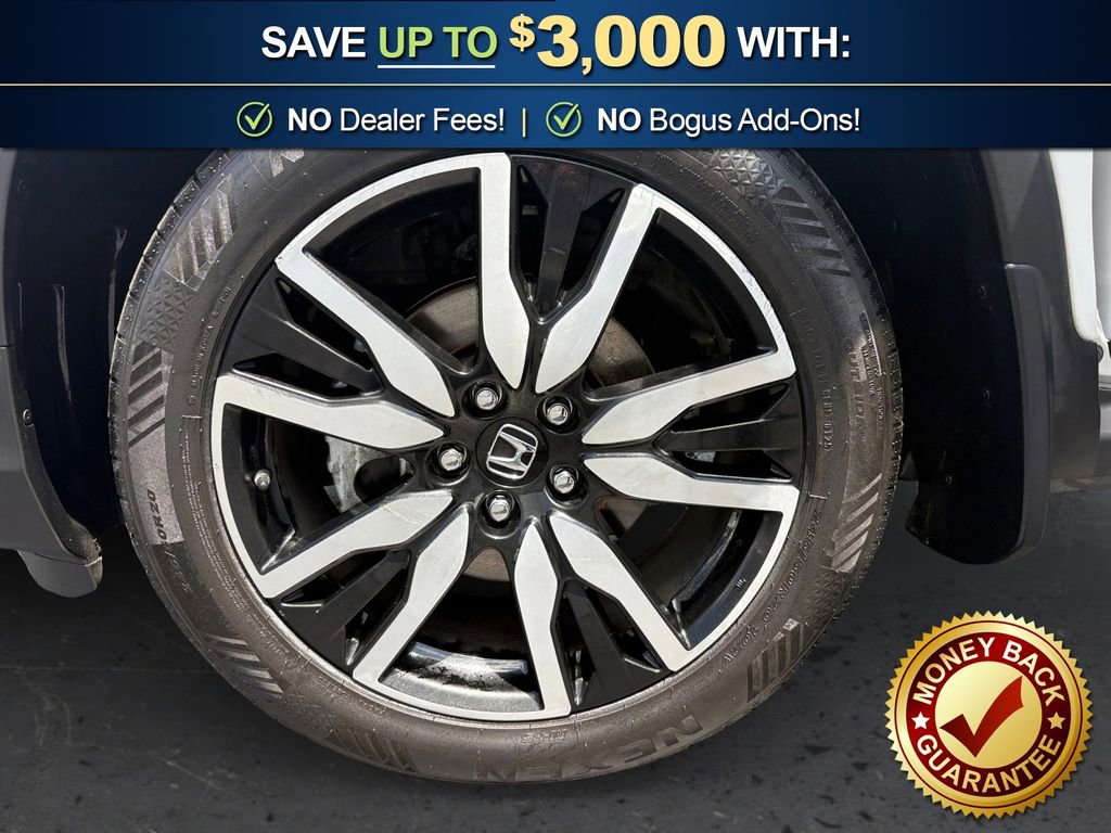 Used 2022 Honda Pilot Touring image 13