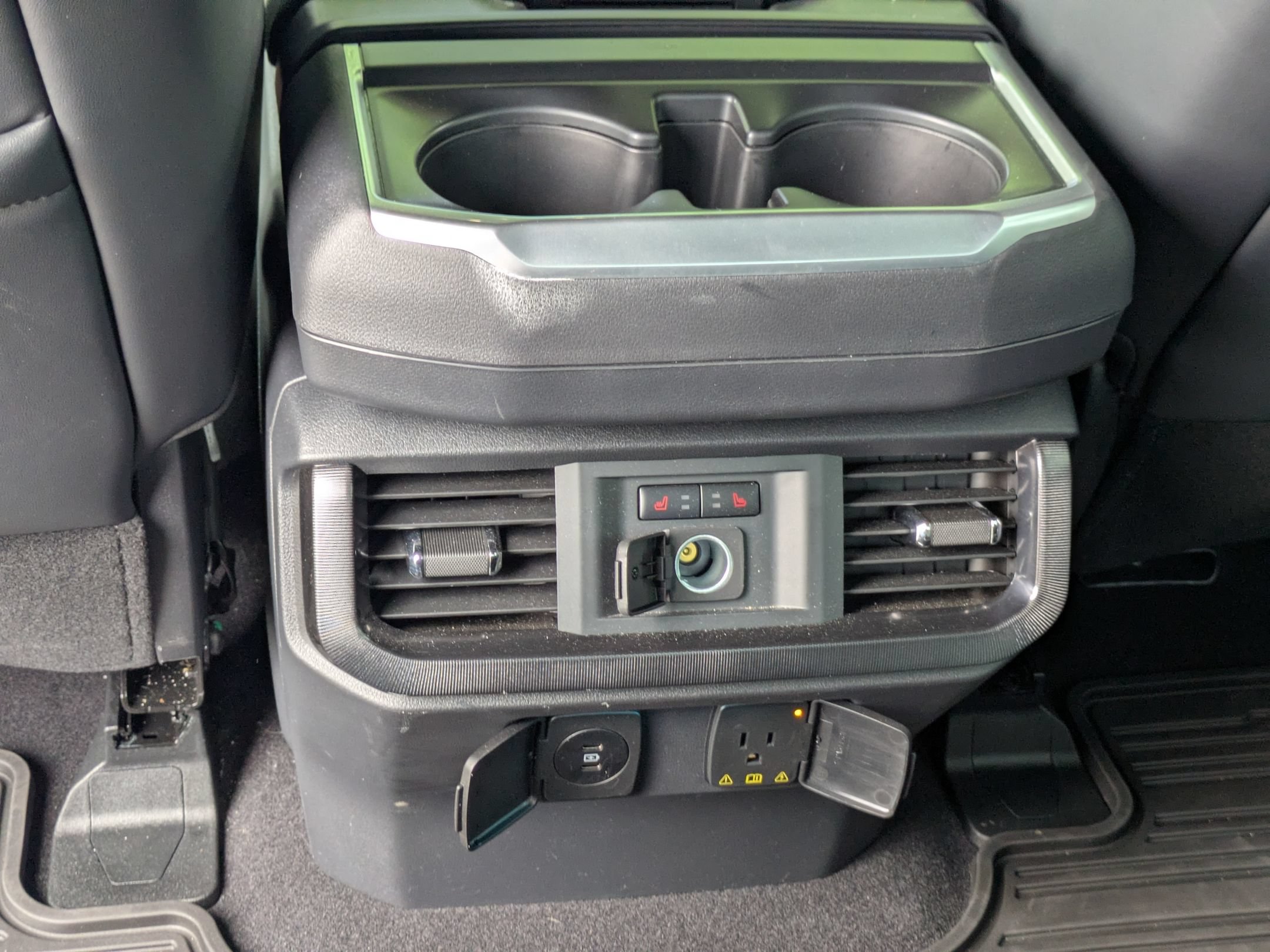 Certified 2025 Ford F150 Raptor w/ Equipment Group 803A Raptor R AWD/4WD image 32
