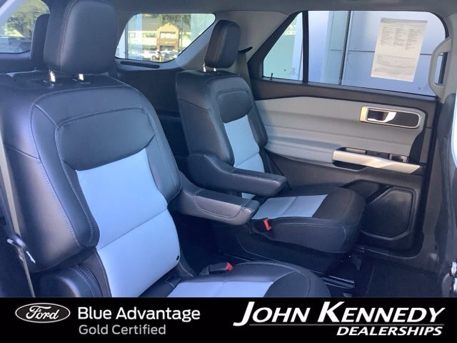 Certified 2023 Ford Explorer XLT w/ Equipment Group 202A AWD/4WD image 27