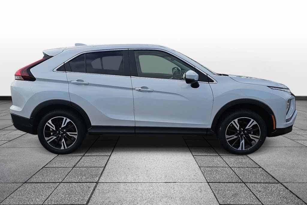 Used 2025 Mitsubishi Eclipse Cross AWD image 4