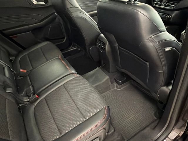 Certified 2023 Ford Escape ST-Line w/ Tech Pack #1 AWD/4WD image 34