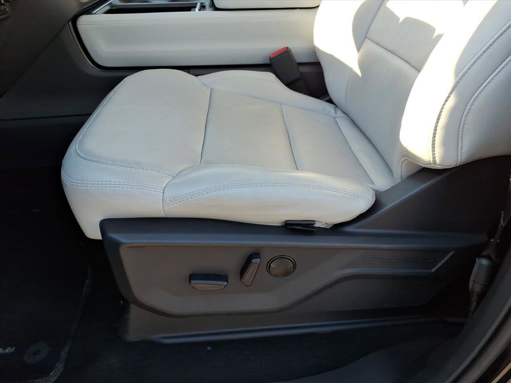 Certified 2025 Ford Expedition Max Platinum AWD/4WD image 10