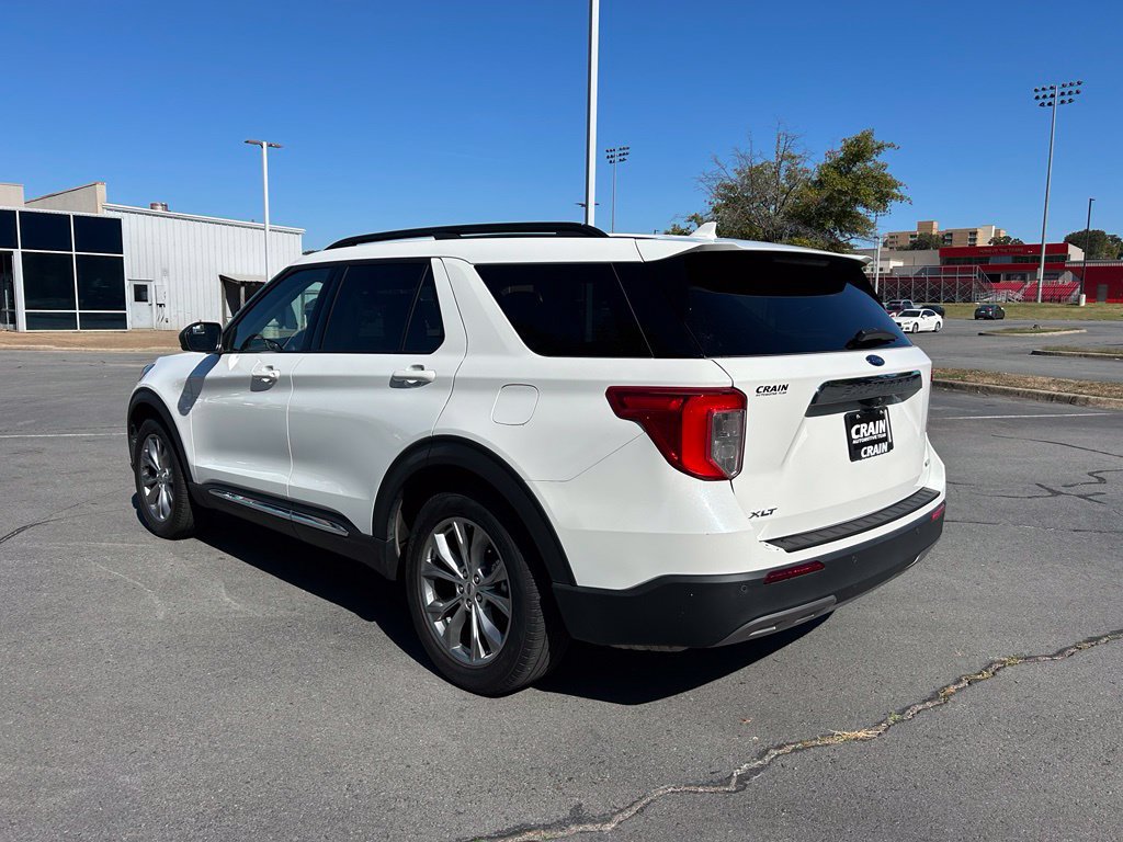 Certified 2020 Ford Explorer XLT w/ Equipment Group 202A RWD image 5