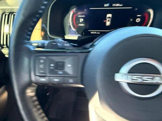 Used 2022 Nissan Pathfinder Platinum w/ Cargo Package image 16