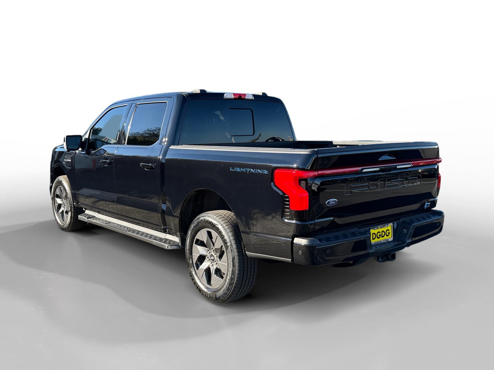 Certified 2023 Ford F150 Lightning Lariat w/ Equipment Group 511A High image 5