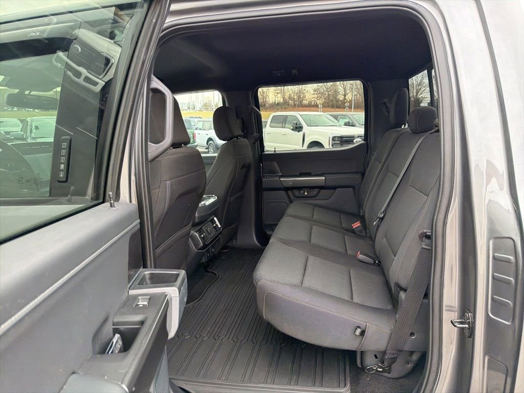 Certified 2022 Ford F150 XLT w/ Equipment Group 302A High image 15