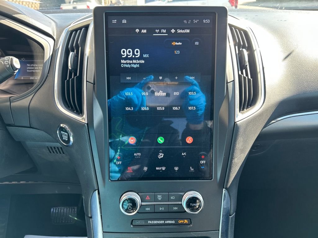 Certified 2024 Ford Edge Titanium image 17