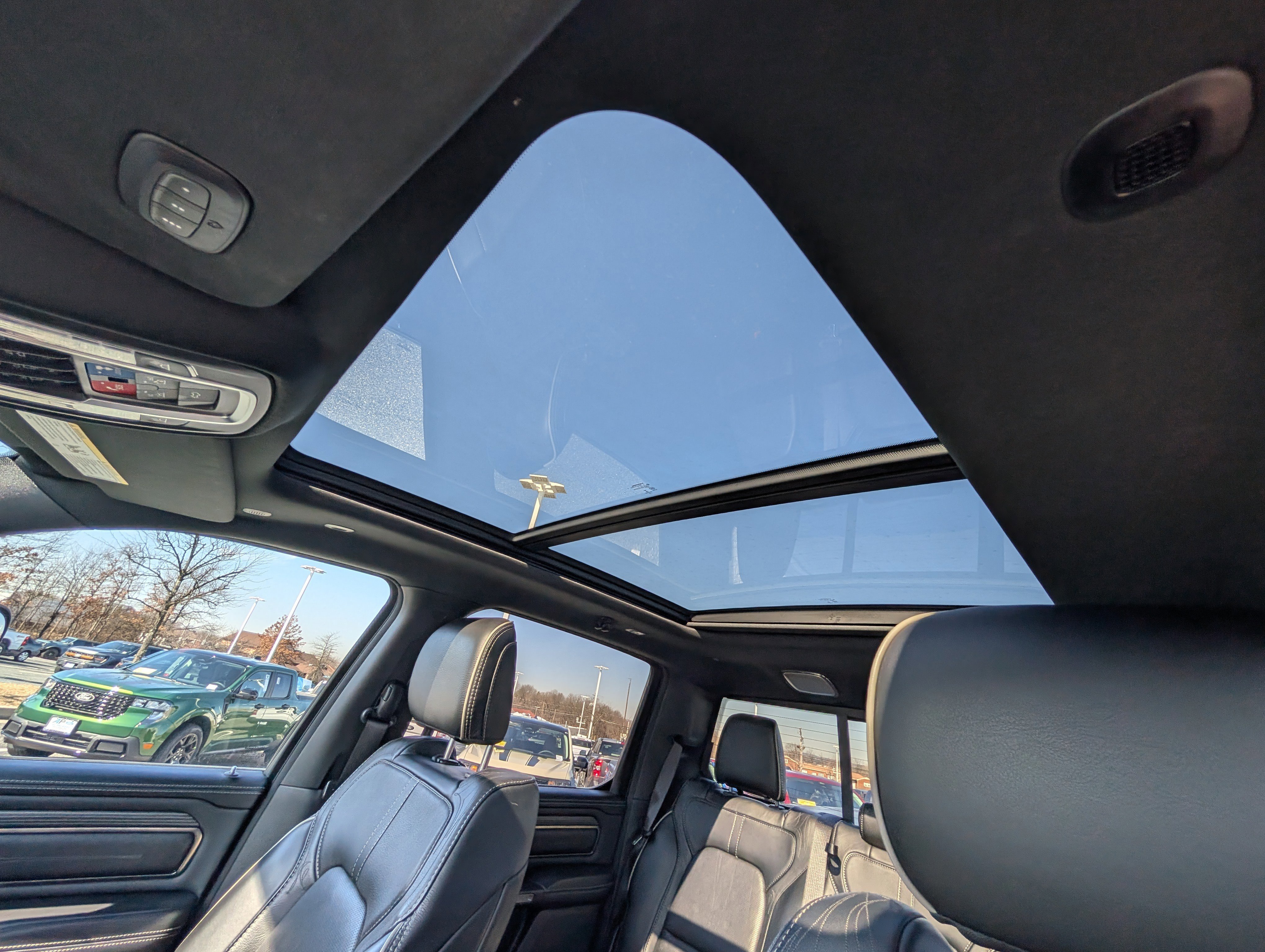 Used 2021 RAM 1500 Limited w/ Night Edition image 31