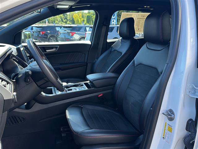 Certified 2023 Ford Edge ST-Line AWD/4WD image 12