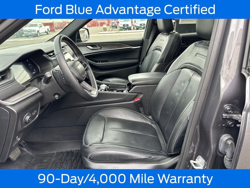 Used 2022 Jeep Grand Cherokee Overland image 13