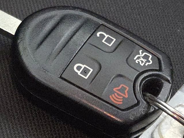 Certified 2017 Ford Fiesta SE image 37