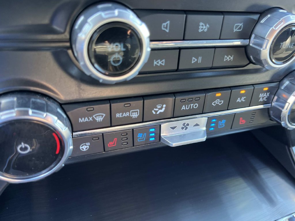 Certified 2024 Ford F150 Lariat w/ Equipment Group 502A High AWD/4WD image 40