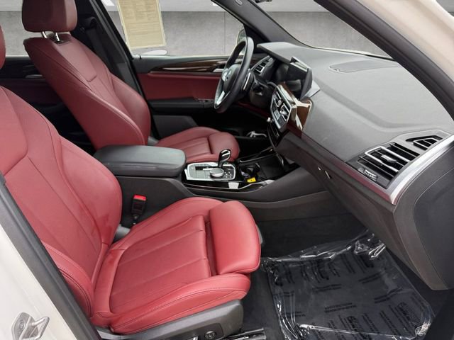 Used 2024 BMW X3 sDrive30i w/ Convenience Package RWD image 24
