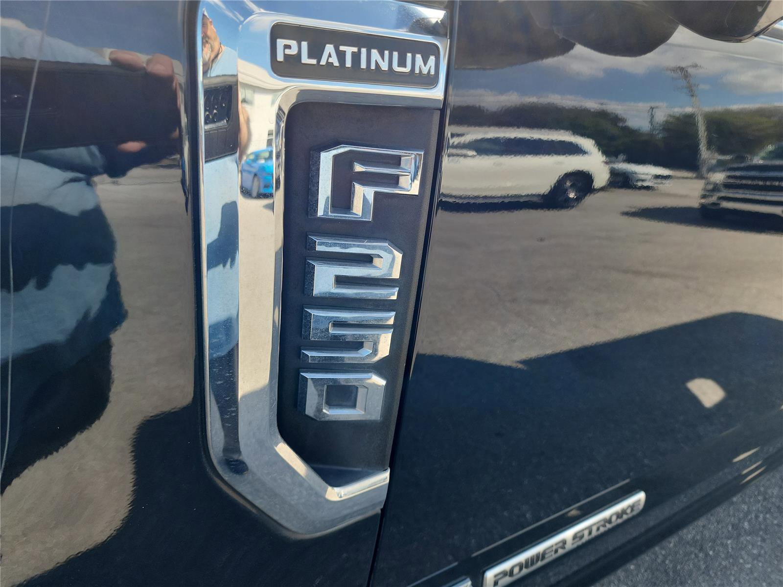 Certified 2018 Ford F250 Platinum w/ Platinum Ultimate Package image 10