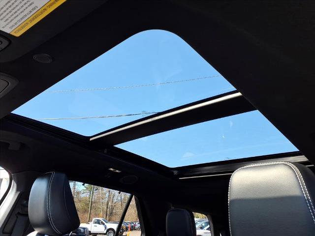 Certified 2022 Ford Explorer ST w/ Equipment Group 401A AWD/4WD image 24