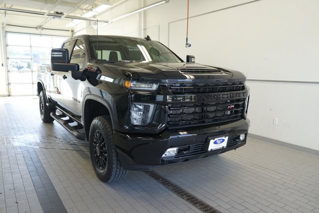 Used 2022 Chevrolet Silverado 2500 LT w/ Midnight Edition AWD/4WD image 18