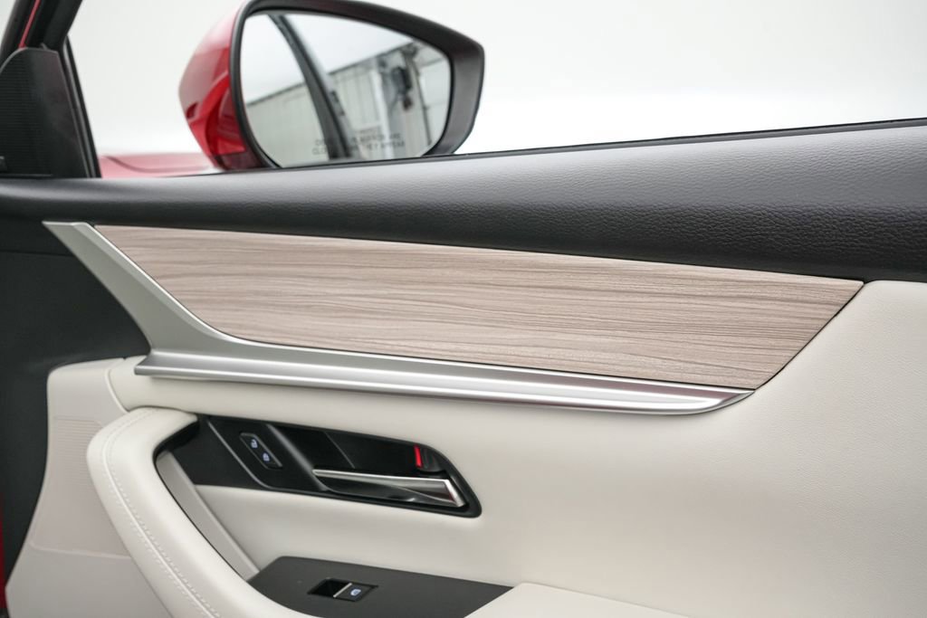 Used 2025 MAZDA CX-90 3.3 Turbo S w/ Premium Package image 33