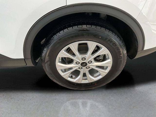 Certified 2024 Ford Escape Active AWD/4WD image 29