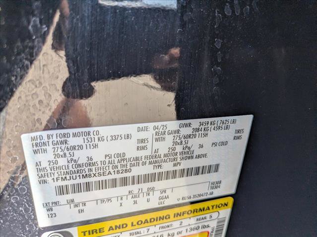 Certified 2025 Ford Expedition Platinum AWD/4WD image 25