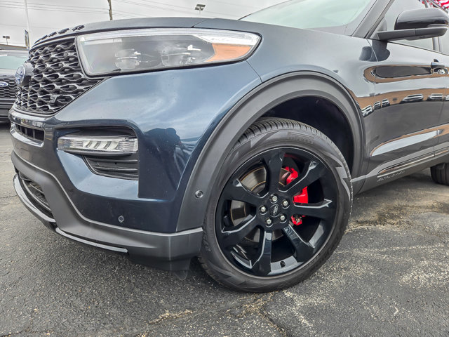 Certified 2024 Ford Explorer ST w/ Equipment Group 401A AWD/4WD image 3