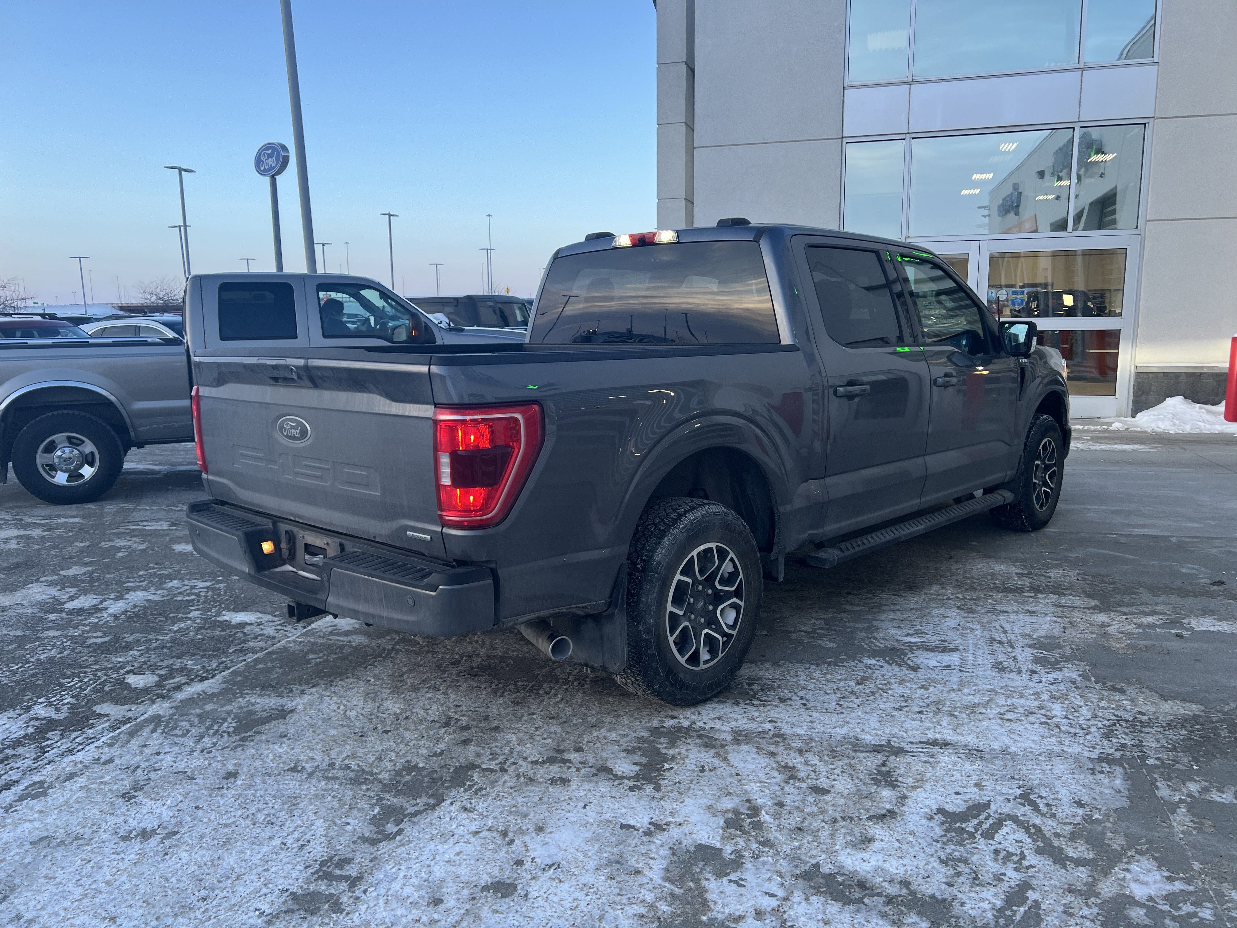 Certified 2022 Ford F150 XLT w/ Equipment Group 302A High image 3