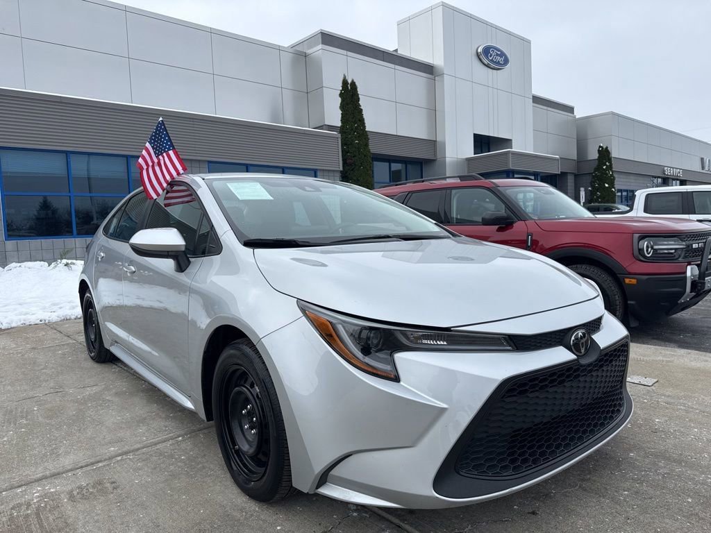 Used 2022 Toyota Corolla LE image 11