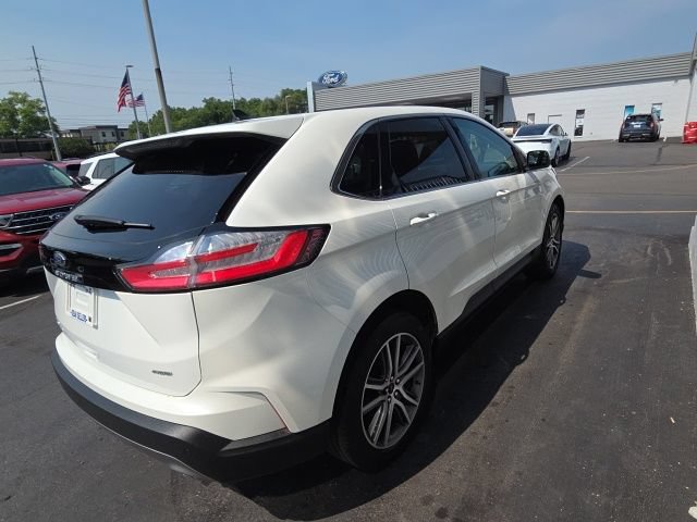 Certified 2024 Ford Edge Titanium w/ Equipment Group 301A AWD/4WD image 4