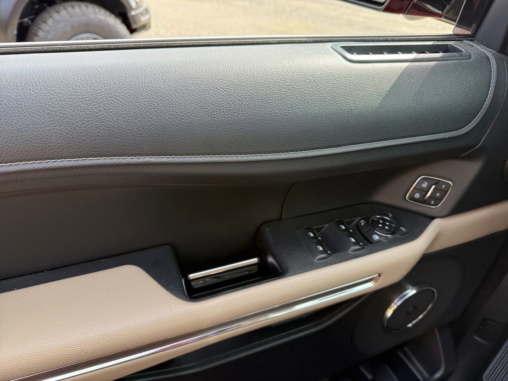 Certified 2022 Ford Expedition Max Limited image 20