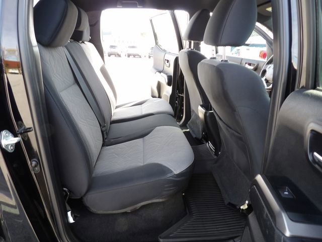 Used 2023 Toyota Tacoma TRD Off-Road w/ Technology Package AWD/4WD image 30