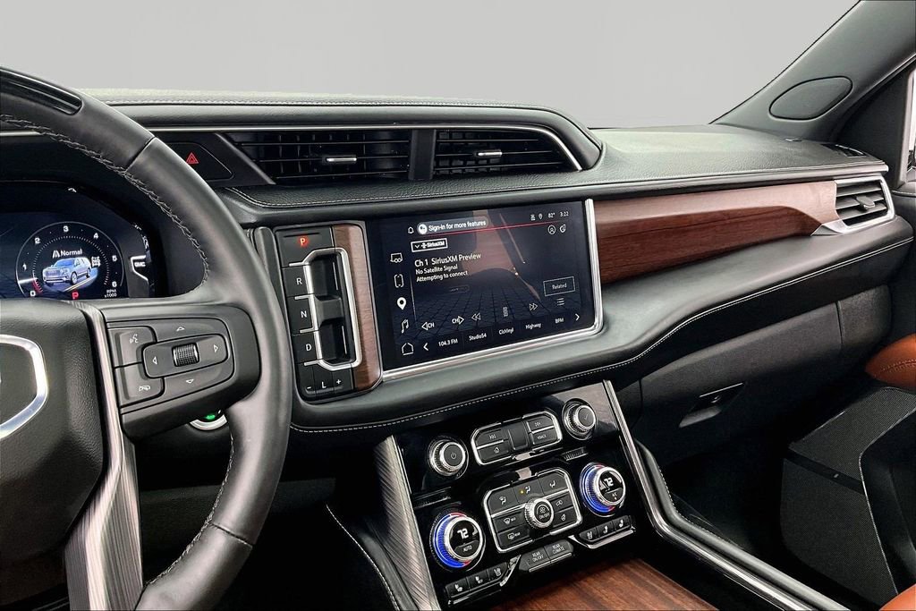 Used 2024 GMC Yukon Denali Ultimate AWD/4WD image 6