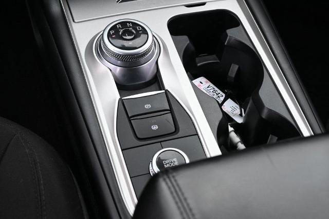 Certified 2023 Ford Explorer XLT image 32