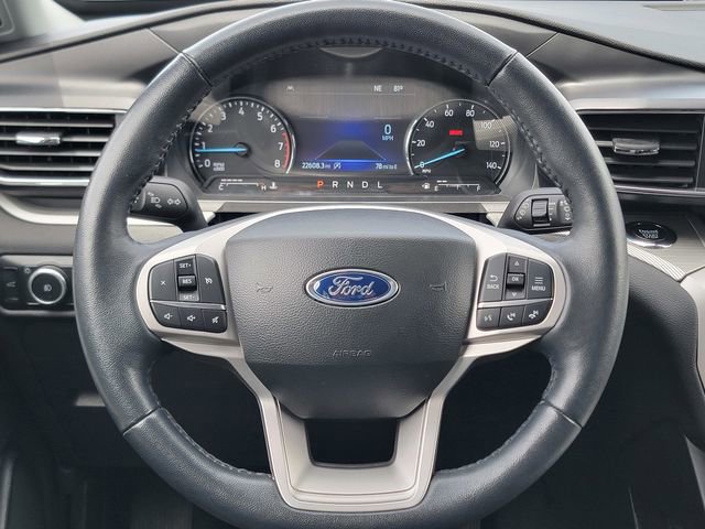 Certified 2023 Ford Explorer XLT w/ Equipment Group 202A AWD/4WD image 33