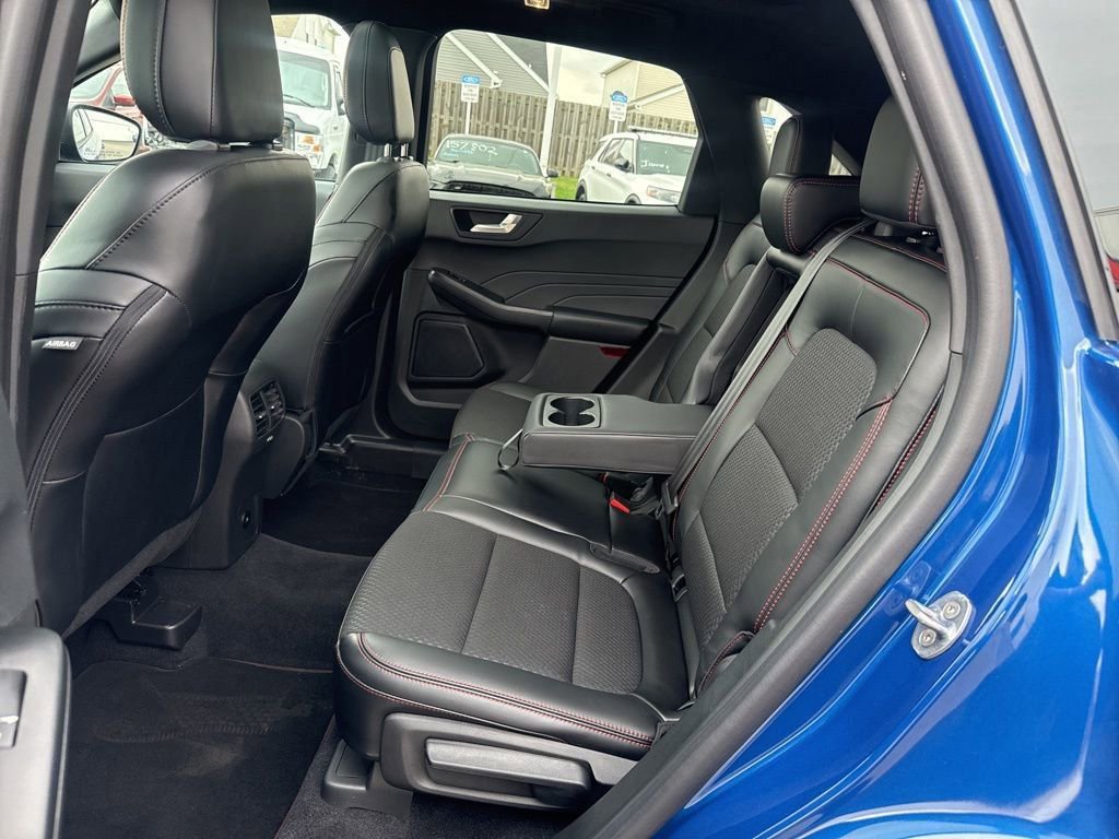 Certified 2023 Ford Escape ST-Line w/ Tech Pack #1 image 23