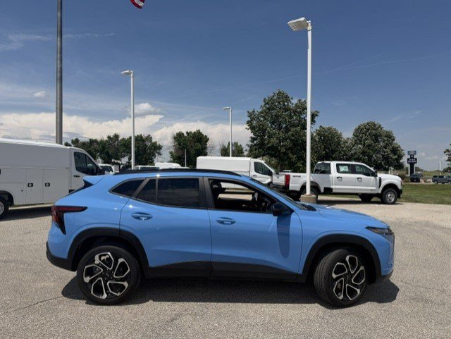 Used 2024 Chevrolet Trax RS w/ Driver Confidence Package FWD image 10