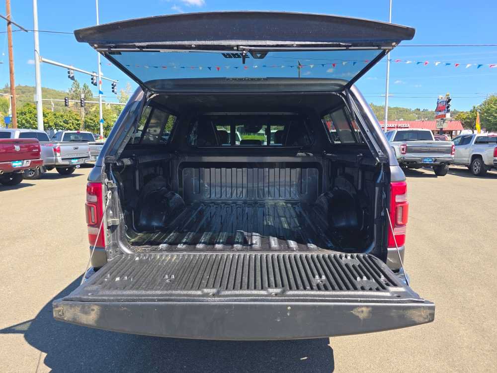 Used 2023 RAM 1500 Laramie AWD/4WD image 19