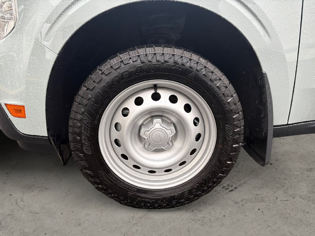 Certified 2024 Ford Maverick XL FWD image 9